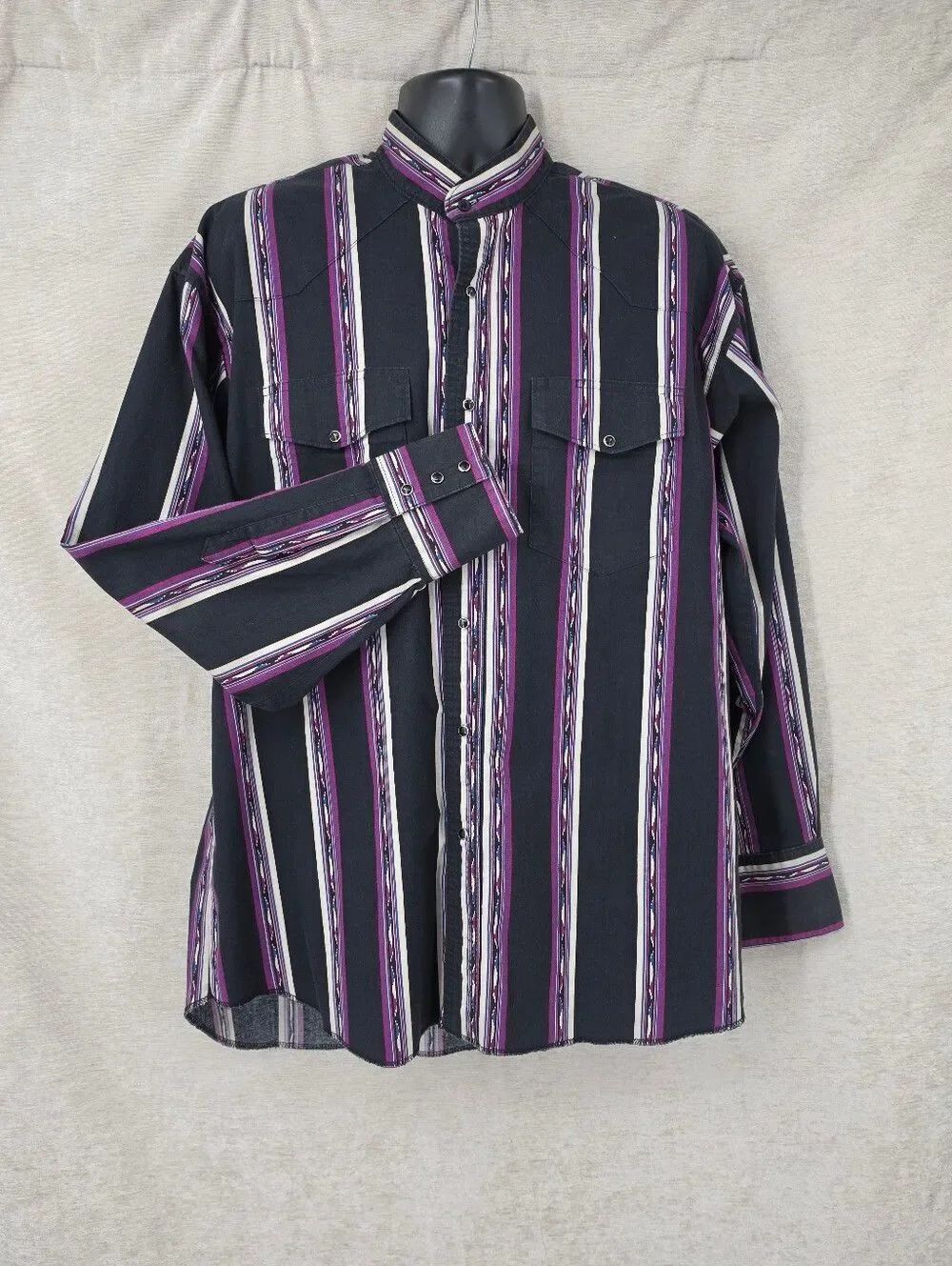 Wrangler Vintage Black and Purple Aztec Striped Pearl Snap Shirt Mock Neck